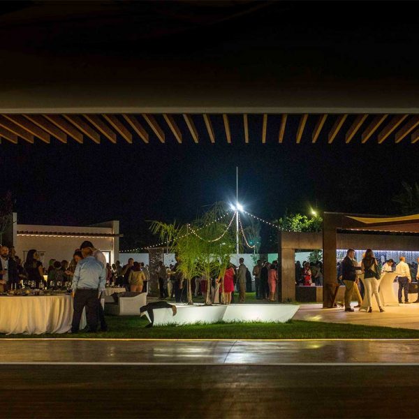 Restaurante en Casar de Cáceres con Jardín exterior